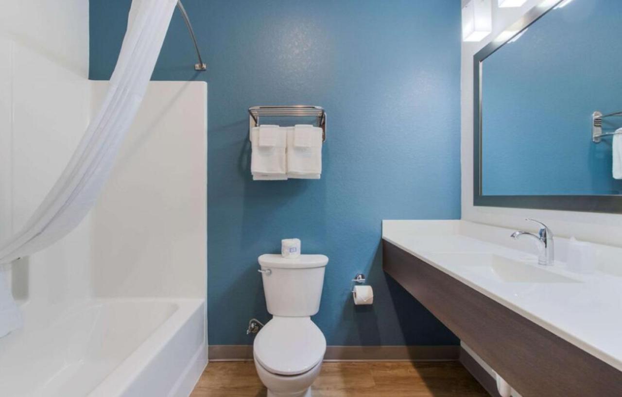 Woodspring Suites Allentown Exteriör bild