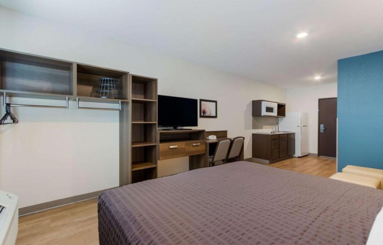 Woodspring Suites Allentown Exteriör bild