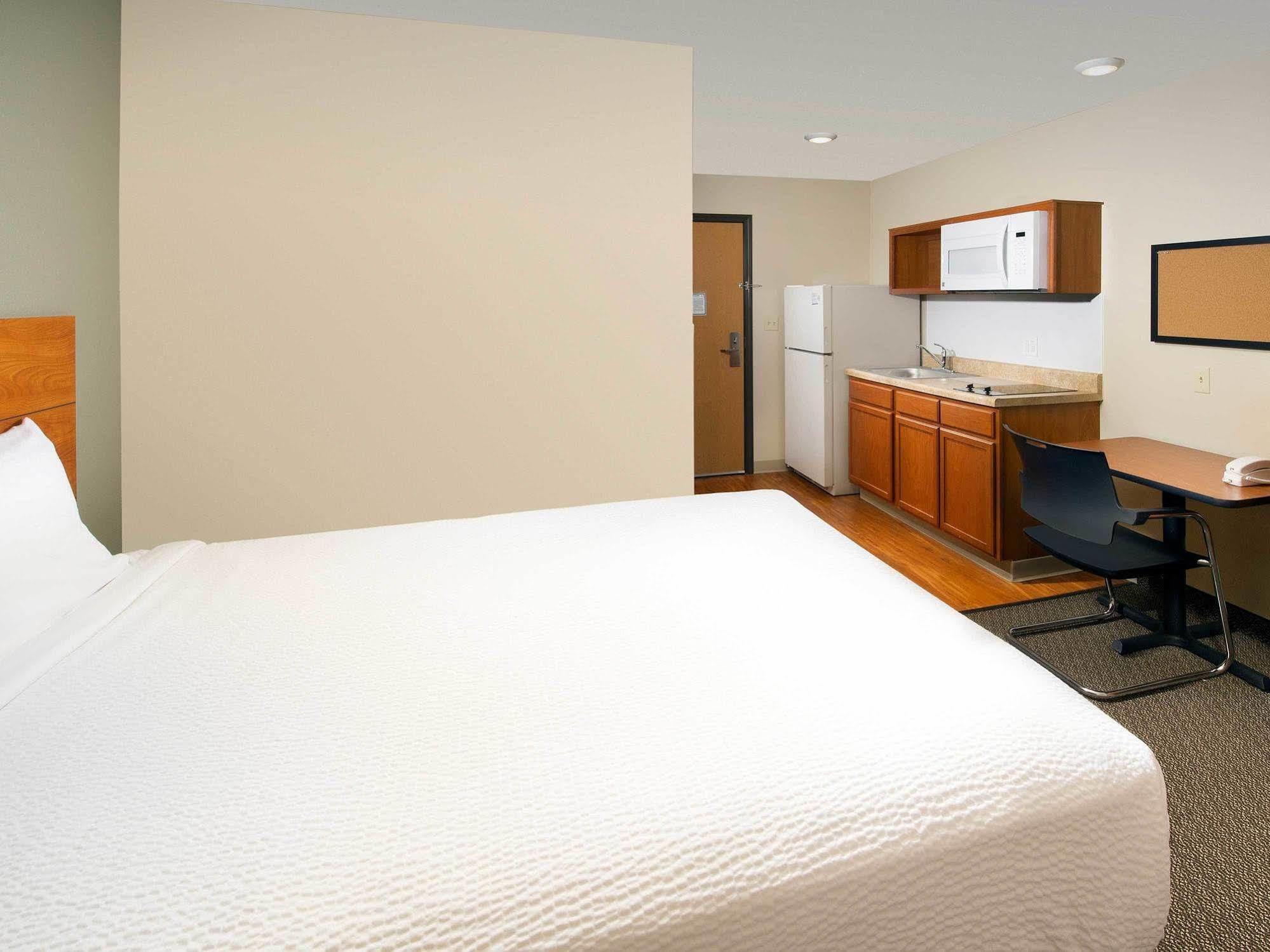Woodspring Suites Allentown Exteriör bild